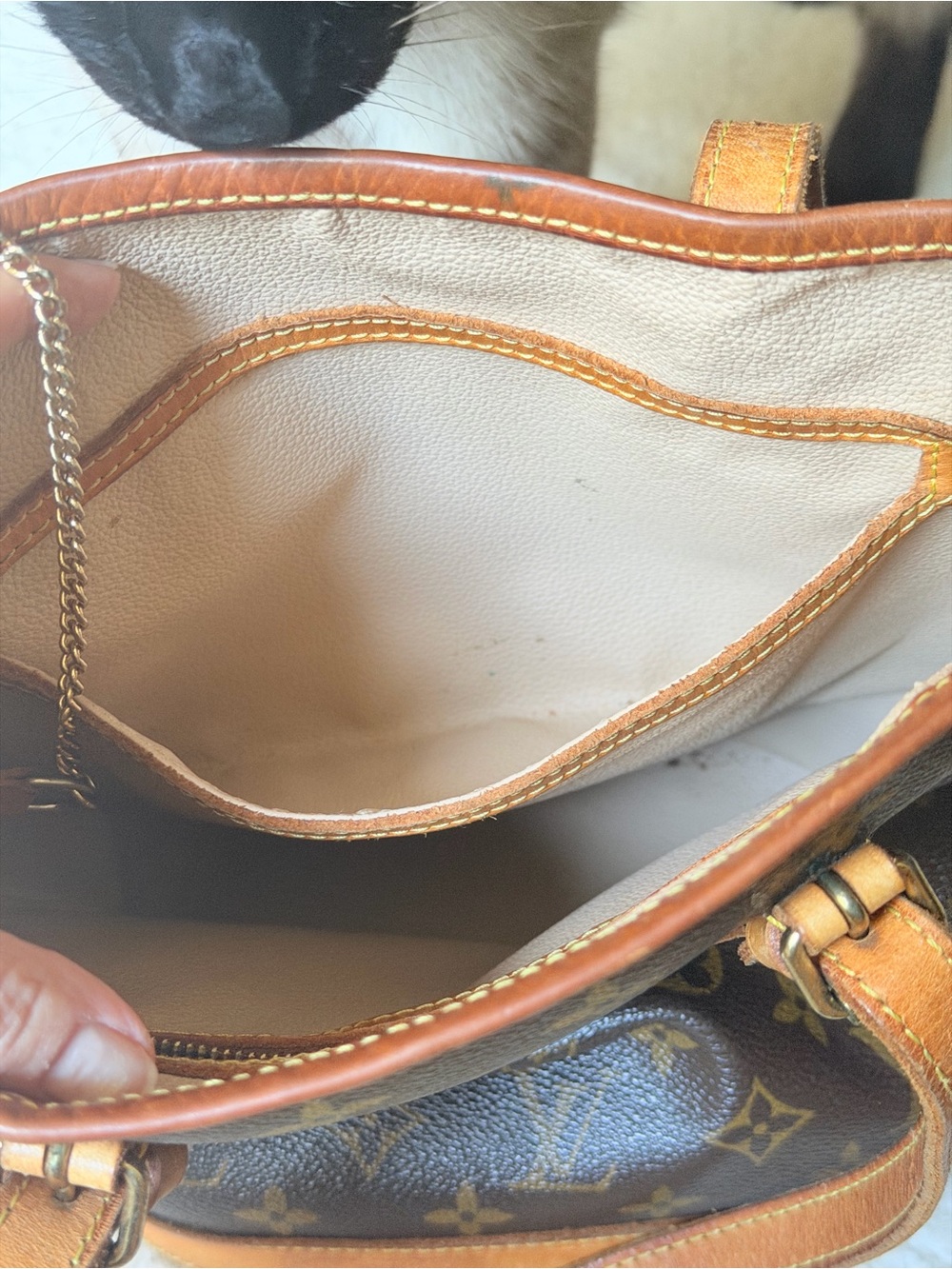 Louis Vuitton Monogram Bucket Bag in Brown & Tan Leather Trim - Picture 16 of 16